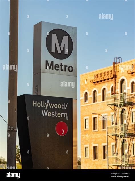 Los Angeles Metro Subway Station Stock Photo - Alamy