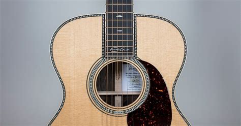 Martin 00042-EC-Z Eric Clapton Crossroads Ziricote Acoustic Guitar | Crossroads Collection ...