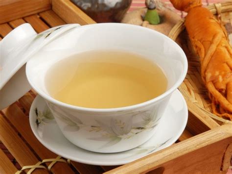 5 Surprising Benefits of Ginseng Tea | Organic Facts