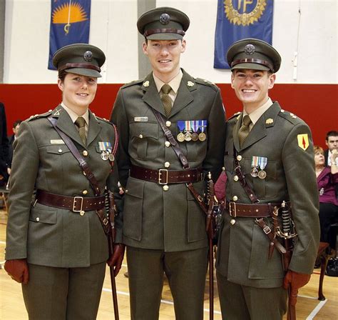 Irish Army officers' service dress uniform. Military Women, Military ...