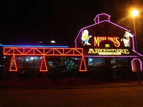 Miner Mike's Indoor Family Fun Center in Osage Beach, Missouri - Kid ...