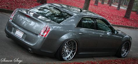 300C 8 chrysler replica srt wheels