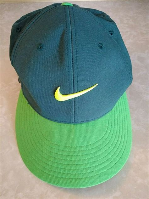 Nike Vapor RZN Flexfit Golf Hat Size M/L Green #NikeGolf | Flex fit hats, Golf hats, Nike cap