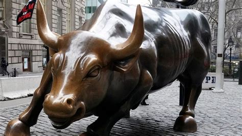 Wall Street Charging Bull sculptor Arturo Di Modica 'dies aged 80' - W³P Lives