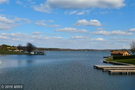 Virginia Waterfront Property in Lake Anna, Lake Louisa