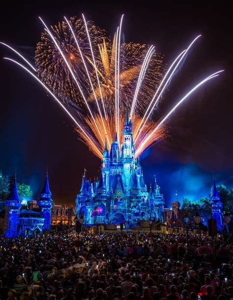 Best magic kingdom fireworks viewing spots for happily ever after – Artofit