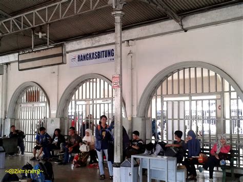 Rangkasbitung Train Station - Rangkasbitung