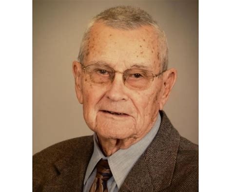 Clarence West Obituary (1926 - 2023) - Aurora, IL - Kane County Chronicle