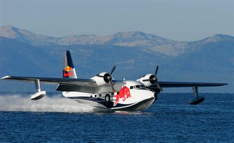 Grumman Albatross makes comeback : : FLYER