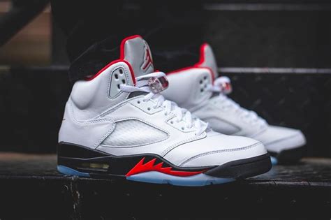 Air Jordan 5 “Fire Red” Retro Release On-Foot Look | Hypebeast