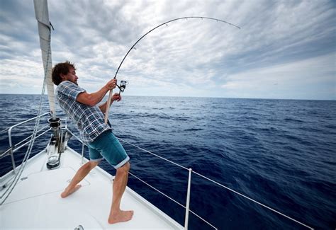 Family ParksWet a Line - Fishing regulations by state - Family Parks