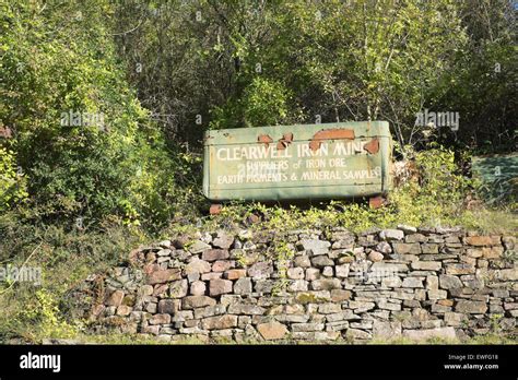 Clearwell caves in the forest of dean hi-res stock photography and ...