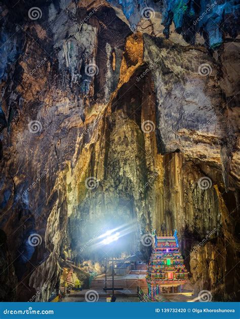 Inside of Batu Caves. Malaysia Stock Photo - Image of colorful, caves: 139732420