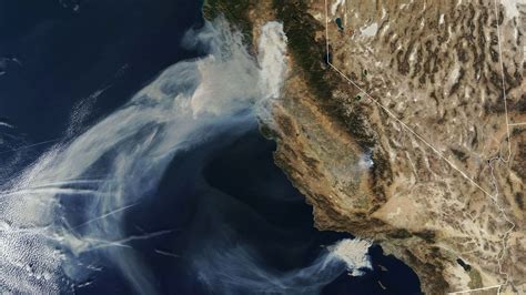 Stunning NASA Photos Show California's Devastating Wildfires From Space ...