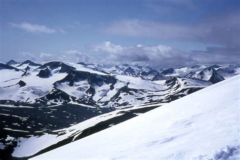 Galdhøpiggen, 2,469m (8,100feet), and Svellnosbreen Glacier viewed from slopes of Glittertind