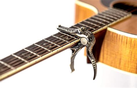 10 ESSENTIAL Guitar Capo Types! Advanced Guitarist Guide - Guitar Skills Planet