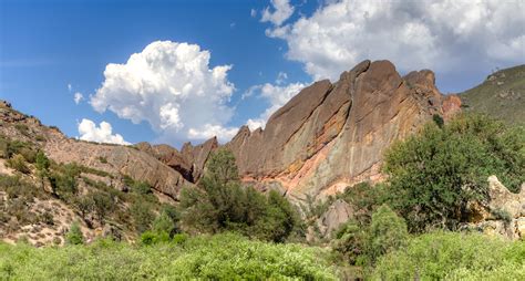 Pinnacles National Park: Volcanic Landscapes and Aerial Wonders