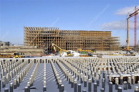 West Burton power station, UK - Stock Image - C021/0904 - Science Photo Library