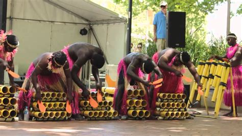 Bougainville Bamboo Band (Canberra Multicultural Festival 2013) - YouTube