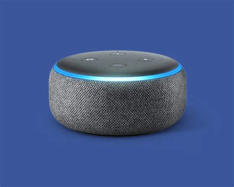 Amazon Echo Show 10 makes Alexa follow you as you move at home