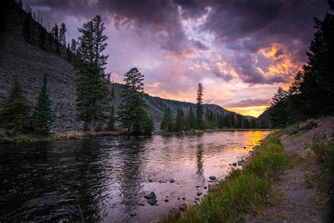 How to Tackle Yellowstone in Just 3 Days