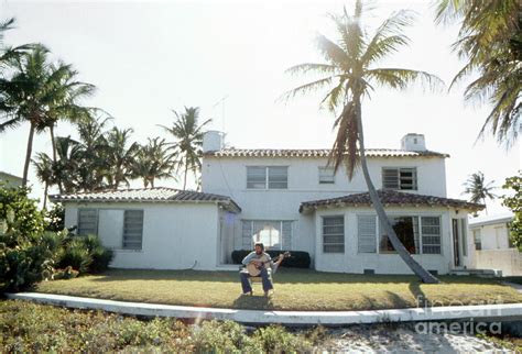 461 Ocean Boulevard by The Estate Of David Gahr