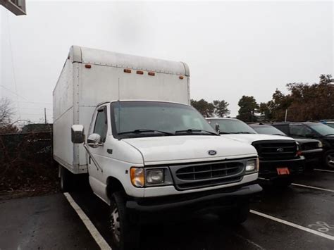 2001 Ford E-350 Super Duty - Speeds Auto Auctions