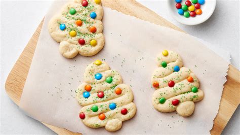 Pillsbury Cookie Dough Recipes Christmas : Pillsbury Christmas Sugar Cookies / Everyone's ...