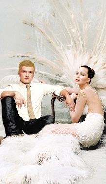 Peeta & Katniss (fanmade) | Hunger games katniss, Hunger games, Mockingjay