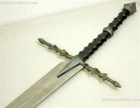 LORD OF THE RINGS RINGWRAITH REPLICA METAL SWORD