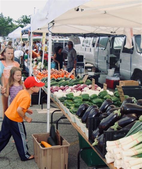 St. Paul Winter Farmer’s Market | Community Reporter