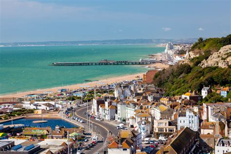 Dog-Friendly Hastings | Dog-Friendly Beaches, Pubs & Things to Do in Hastings