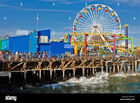 Santa Monica Pier. Los Angeles, California, USA Stock Photo - Alamy