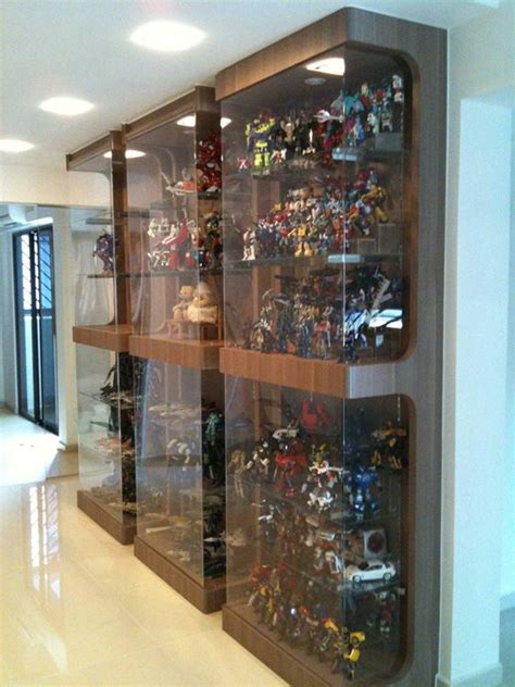 30 Amazing Action Figure Display Ideas To Your Hobbies | HomeMydesign