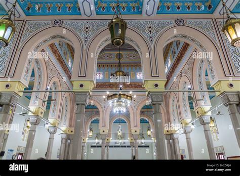 Interior of Jumeirah Mosque in Dubai, UAE Stock Photo - Alamy