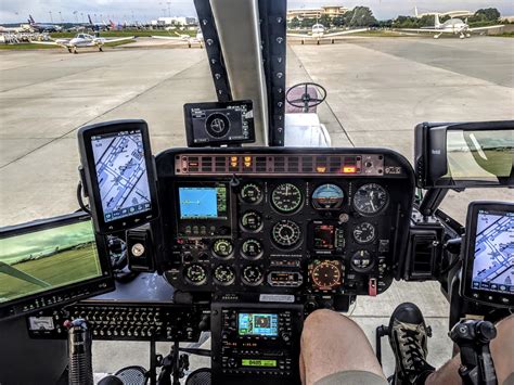 News helicopter cockpit setup : r/aviation