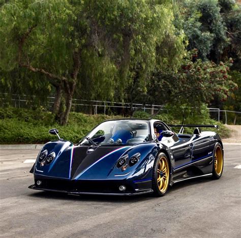 2010 Pagani Zonda Tricolore (Ultimate Guide)