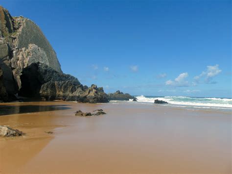 The 12 Most Breathtaking Sintra Beaches in Portugal - Bookaway