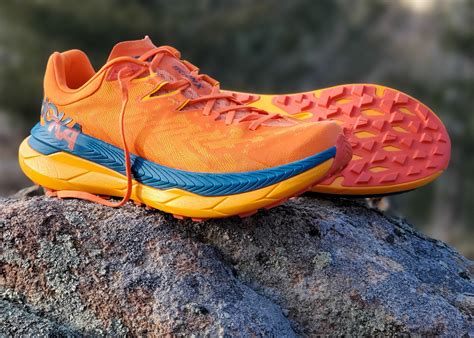 HOKA Tecton X | FULL REVIEW | The Best Hoka ROAD shoe of 2022? - Believe in the Run