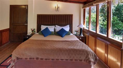 Hotel Chevron Rosemount, Ranikhet - hotel in ranikhet, resorts in ranikhet, budget hotels in ...