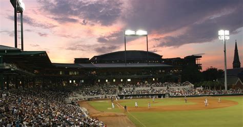 Jacksonville Jumbo Shrimp Minor League Baseball | Visit Jacksonville