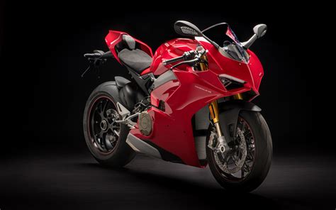 2018 Ducati Panigale V4 S 4K Wallpapers | HD Wallpapers | ID #22128