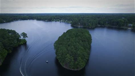 Thagard Lake, Whispering Pines, NC \ DJI Air 2S - YouTube