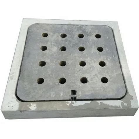 Full Floor (Square) Grey Concrete Drain Cover, Load Capacity: 30 Tons at Rs 600 in Ghaziabad