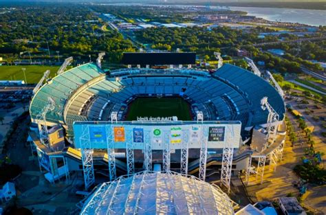 Jaguars Stadium - Jaguars Will Limit Stadium Capacity To 25 This Season ...