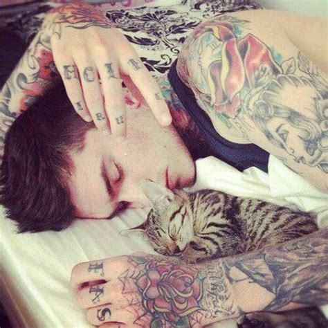 Men & Cats | Tattoos for guys, Men with cats, Tattoos