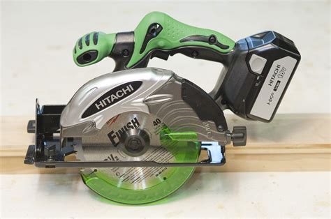 Hitachi 18 Volt Cordless Circular Saw C18DSL - A Concord Carpenter