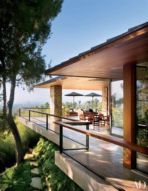 Inside Jennifer Aniston’s House in Beverly Hills | Architectural Digest