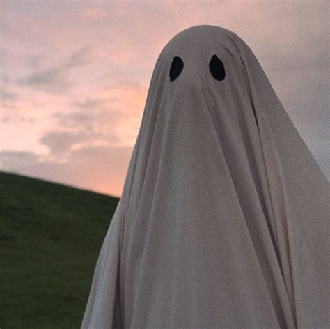 50 Best Ghost Movies of All Time - Top Ghost Films to Watch Now