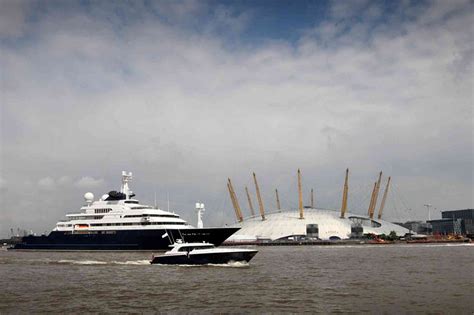 Paul Allen partying on his "Superyacht" at Olympics | SportsTwo